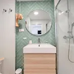 Cozy With Sea Views Apartment *