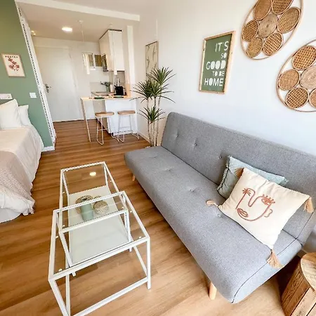 Cozy With Sea Views Benalmadena