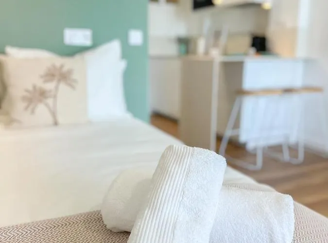 Cozy With Sea Views Appartement *